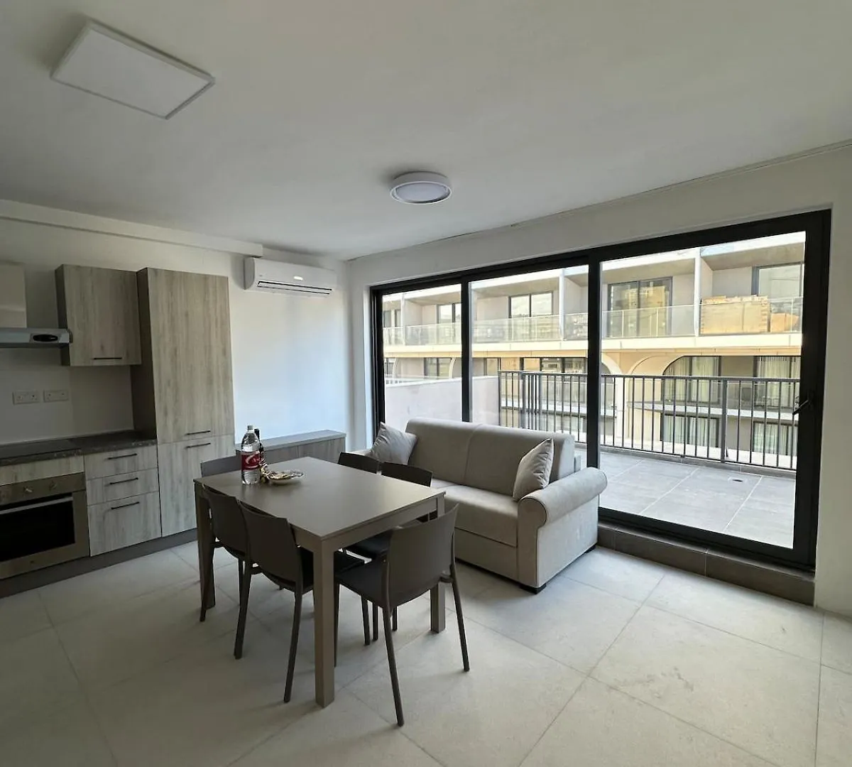 Sky High Getaway Apartment Saint Julian's 0*,  Malta