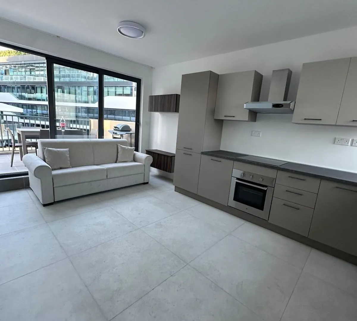 Sky High Getaway Apartment Saint Julian's