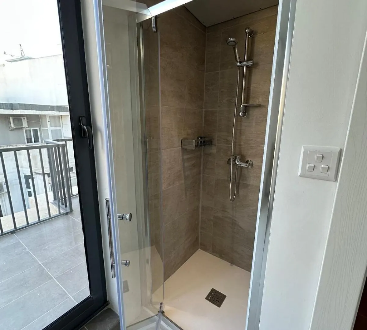 Sky High Getaway Apartment Saint Julian's